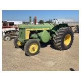 John Deere 820 Diesel