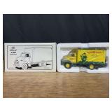 1/34 Ford C-600 Mayflower Box Truck NIB 1st Gear