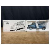 1/34 International R-200 Storey Tow Truck NIB 1st Gear