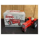 1/16 IH 856 1996 SFTS NIB Ertl