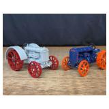 (2) 1/16 Fordsons Ertl