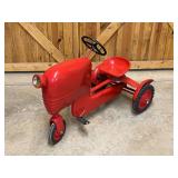 Pedal Tractor w/Headlight BMC
