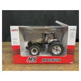 1/32 Case-IH AFS Connect Magnum Chrome NIB Ertl
