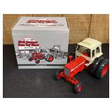 1/16 IH 1256 1998 SFTS NIB Ertl