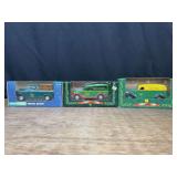 (3) 1/25 John Deere Truck Banks NIB Ertl