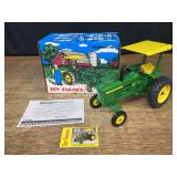 1/16 John Deere 4010 1993 NFTS NIB Ertl