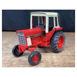 1/16 IH 1586 Ertl