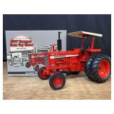 1/16 IH 1026 1997 SFTS NIB Ertl