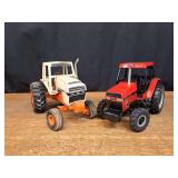 (2) 1/16 Case-IH 5130 + Case 2590 Ertl