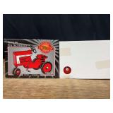 1/8 Farmall 806 Pedal Tractor 1998 NFTM NIB Ertl