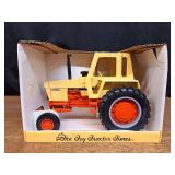 1/16 Case 1175 1197 TTT NIB Ertl