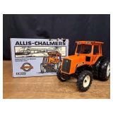 1/16 AC 8070 1992 NFTM NIB Ertl