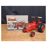 1/16 IH 1026 1997 SFTS NIB Ertl
