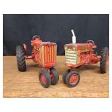 (2) 1/16 Farmall 560 + 806 Tractors Ertl