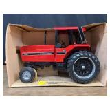 1/16 IH 5088 NIB Ertl