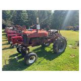 Farmall Cub