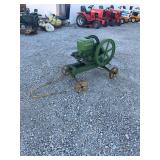 John Deere 1 1/2 HP Engine