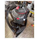 Shop-Vac Wet/Dry Vacuum with Hose and Floor Nozzle Attachments