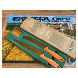 (2) Pioneer Seeds Knife Set + Bag