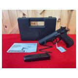IMI Desert Eagle Baby Eagle .40 S&W Semiauto Pistol