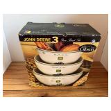 John Deere Bowls NIB