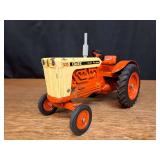 1/16 Case 930 Ertl
