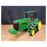 1/16 John Deere 8400T Ertl