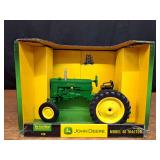 1/16 John Deere 40 NIB Ertl