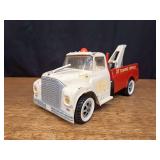 1/16 IH LoadStar Touch Steering Tow Truck Ertl