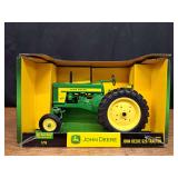 1/16 John Deere 620 NIB Ertl