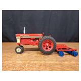 (2) 1/16 Farmall 560 + Disk