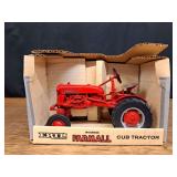 1/16 Farmall Cub NIB Ertl