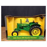 1/16 John Deere BW NIB Ertl