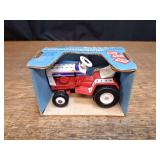 1/16 Cub Cadet Spirit of 76 NIB Ertl