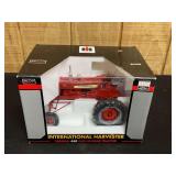 1/16 Farmall 450 Hi-Clear NIB SC