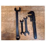 (4) Ford Wrenches