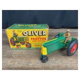1/16 Oliver 77 w/Man NIB Slik