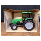 1/16 Deutz-Allis 6240 NIB Ertl