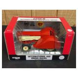 1/16 IH 460 Grove Collector NIB Ertl
