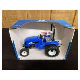 1/16 NH TC33DA Collector NIB SM
