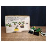 1/16 John Deere Grounds Maintenance Set Ertl