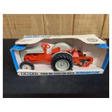 1/16 Ford 8N w/Plow NIB Ertl