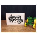 1/16 John Deere C 1993 Two Cylinder Center NIB Ertl
