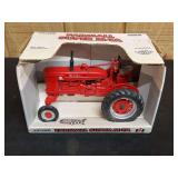 1/16 Farmall Super M-TA NIB Ertl