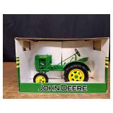 1/16 John Deere 62 NIB SC