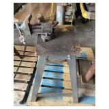 Littlestown Hardware & Foundry Co. No. 2.5 Bench Vise on Metal Stand
