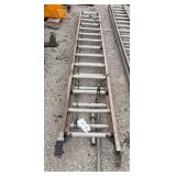 Fiberglass Extension Ladder with Pull Rope