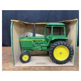 1/16 John Deere 4430 Ertl