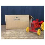 1/16 Massey-Harris 25 NIB SM