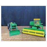 (2) John Deere 6600 Combine +  2030 w/Loader Ertl